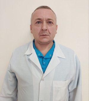 Заведующий оториноларингологическим отделением, врач-оториноларинголог Герасименко Владимир Викторович